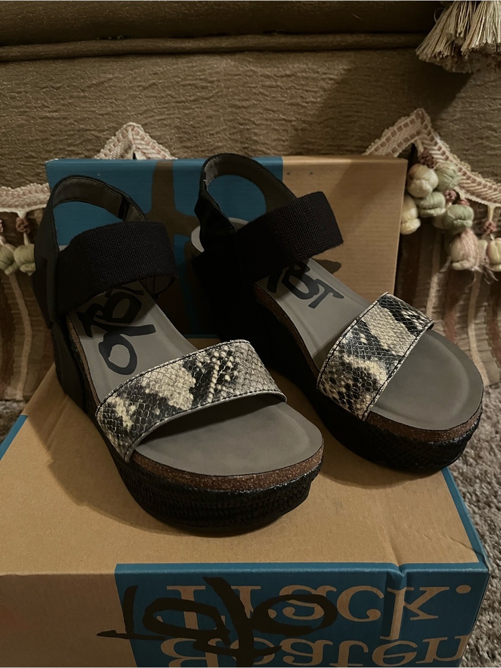 OTBT Women's Black and Snake-Print Espadrille Sandals